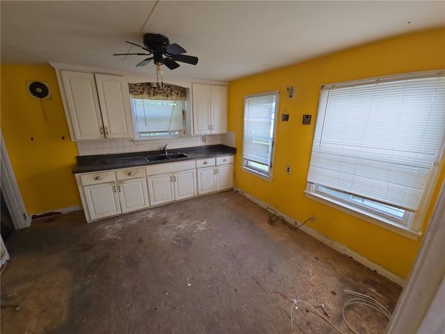 59 S Moss Avenue, Dayton, OH 45417