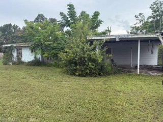 1235 Gramac DR, North Fort Myers, FL 33917