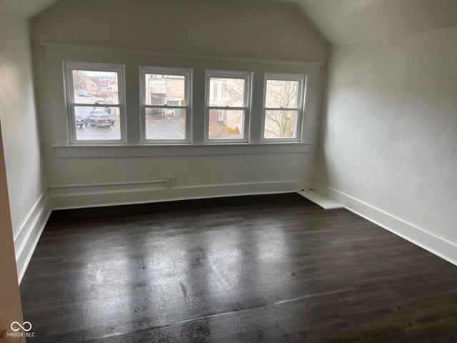 121 W 13th Street, Anderson, IN 46016