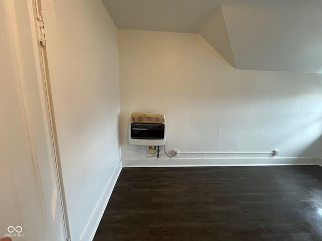 121 W 13th Street, Anderson, IN 46016