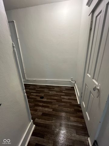 121 W 13th Street, Anderson, IN 46016