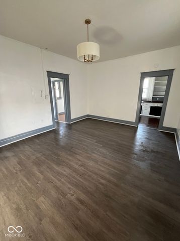 121 W 13th Street, Anderson, IN 46016