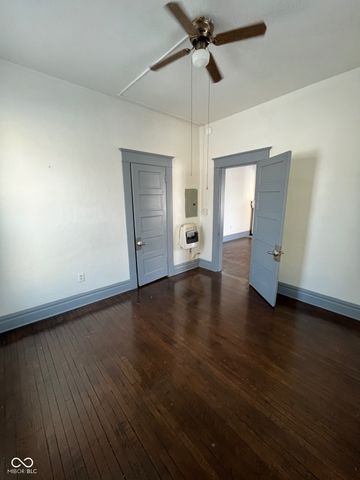 121 W 13th Street, Anderson, IN 46016