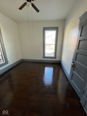 121 W 13th Street, Anderson, IN 46016