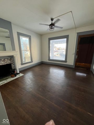 121 W 13th Street, Anderson, IN 46016