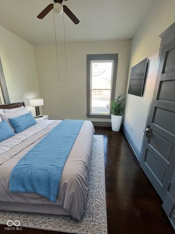 121 W 13th Street, Anderson, IN 46016