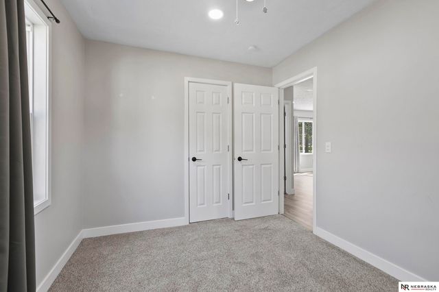 6920 Logan Avenue, Lincoln, NE 68507