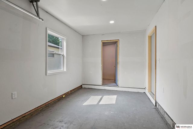6920 Logan Avenue, Lincoln, NE 68507