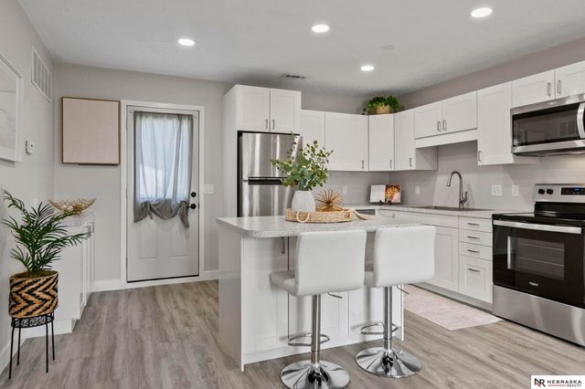 6920 Logan Avenue, Lincoln, NE 68507
