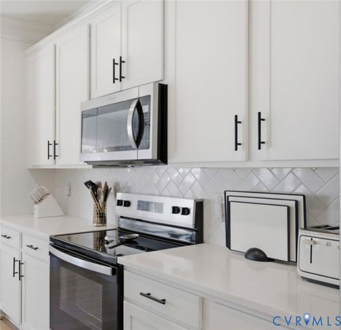 1731 Galley Pl, Chester, VA 23836