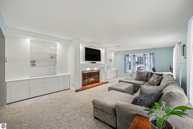 1054 E Maple, Mt Pleasant, MI 48858