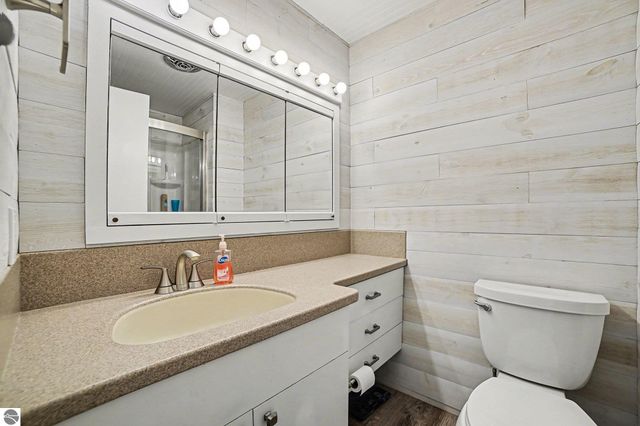 1054 E Maple, Mt Pleasant, MI 48858