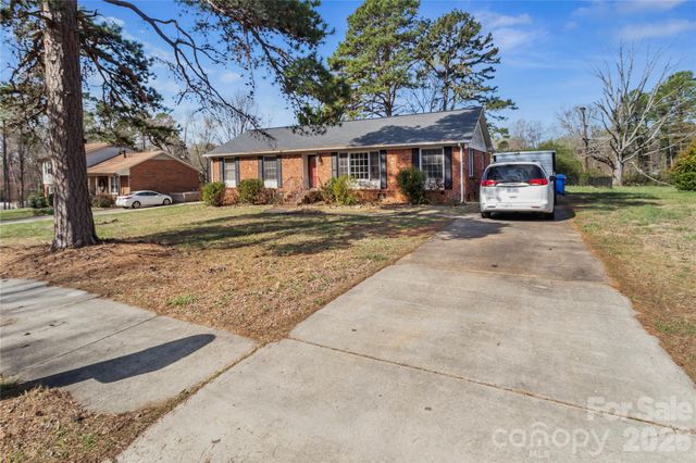 1135 Fieldstone Road, Mooresville, NC 28115