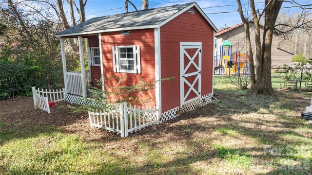 1135 Fieldstone Road, Mooresville, NC 28115