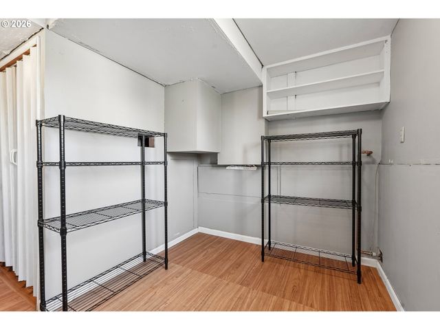 20000 Sw JOHNSON St, Beaverton, OR 97003