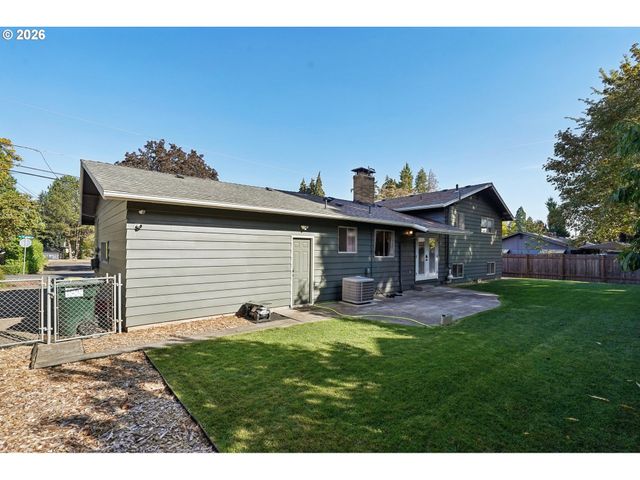20000 Sw JOHNSON St, Beaverton, OR 97003