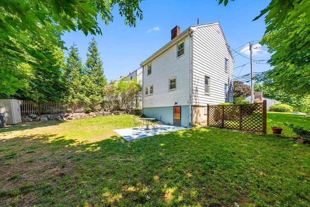 299 Appleton St, Arlington, MA 02476