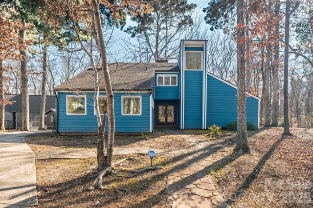 600 Boyce Road, Charlotte, NC 28211