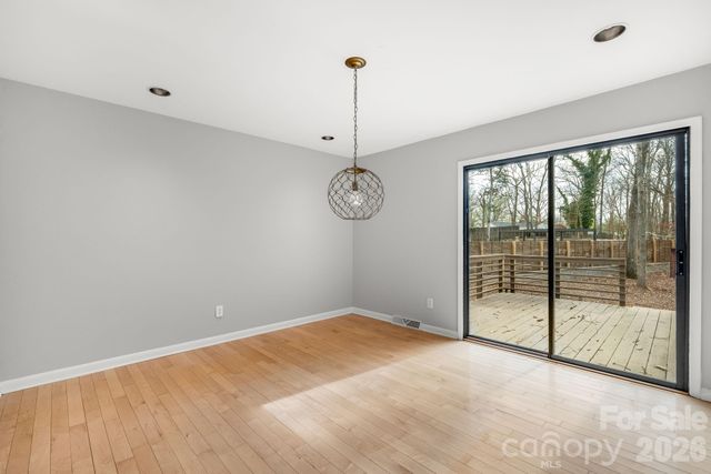 600 Boyce Road, Charlotte, NC 28211