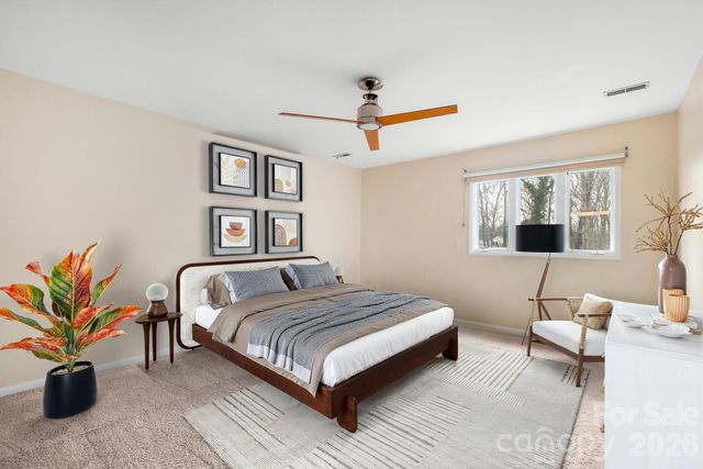 600 Boyce Road, Charlotte, NC 28211