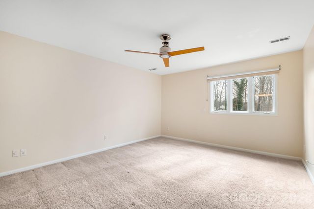 600 Boyce Road, Charlotte, NC 28211