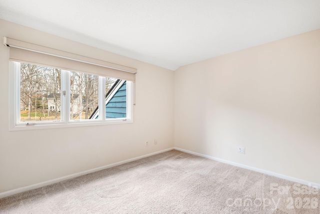 600 Boyce Road, Charlotte, NC 28211