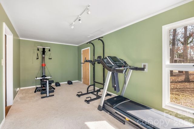 600 Boyce Road, Charlotte, NC 28211