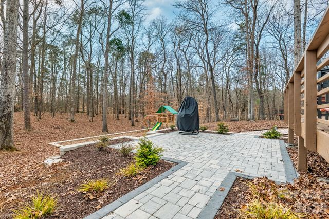 600 Boyce Road, Charlotte, NC 28211