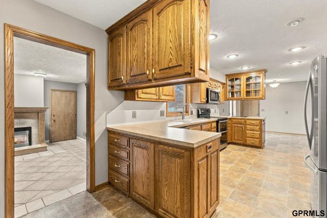 5512 Woodlawn Avenue, Ralston, NE 68127