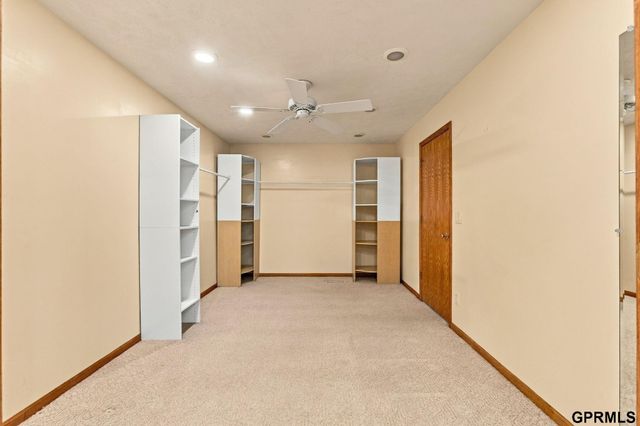 5512 Woodlawn Avenue, Ralston, NE 68127