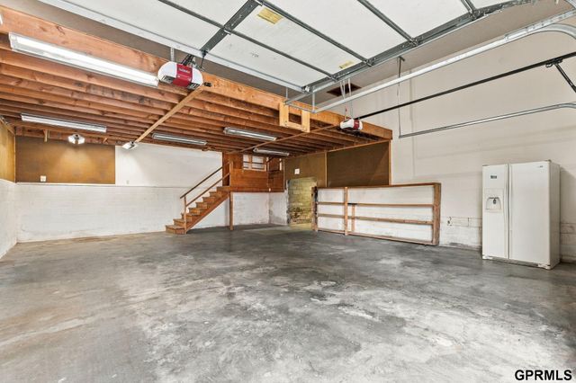 5512 Woodlawn Avenue, Ralston, NE 68127