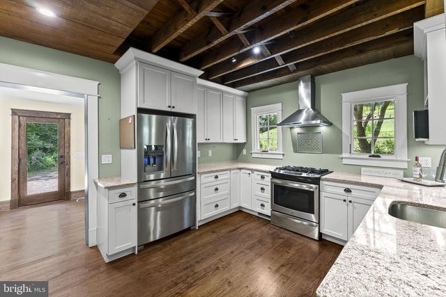 9406 OBANNONS MILL RD, Boston, VA 22713