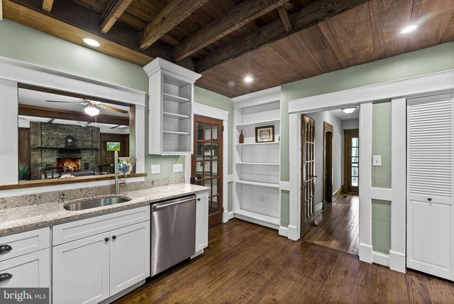 9406 OBANNONS MILL RD, Boston, VA 22713