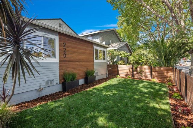 220 Lindbergh Street, San Mateo, CA 94401