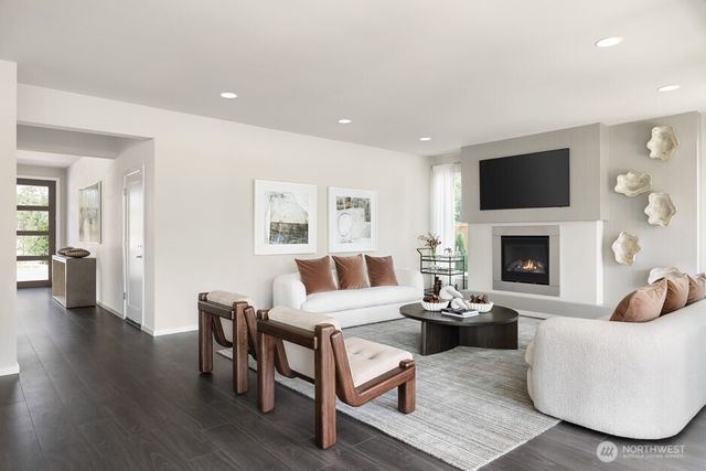 3711 100th Street Ct, Gig Harbor, WA 98332