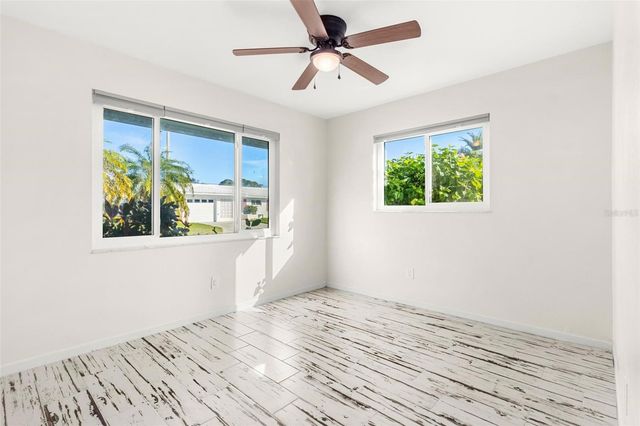 14198 89TH AVENUE, Seminole, FL 33776