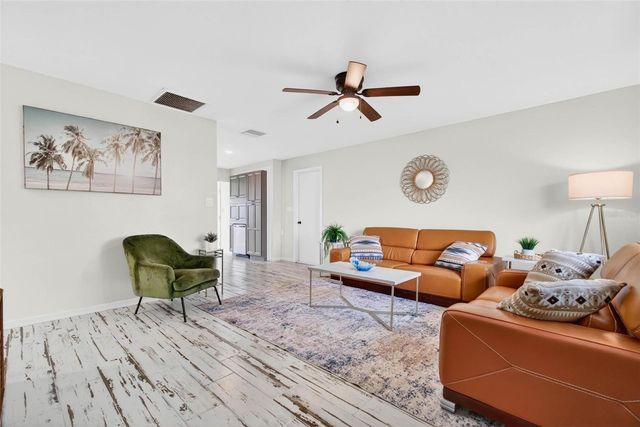 14198 89TH AVENUE, Seminole, FL 33776