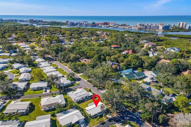 14198 89TH AVENUE, Seminole, FL 33776