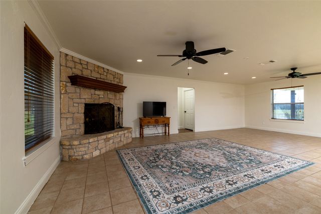 6634 Tim Donald Road, Justin, TX 76247