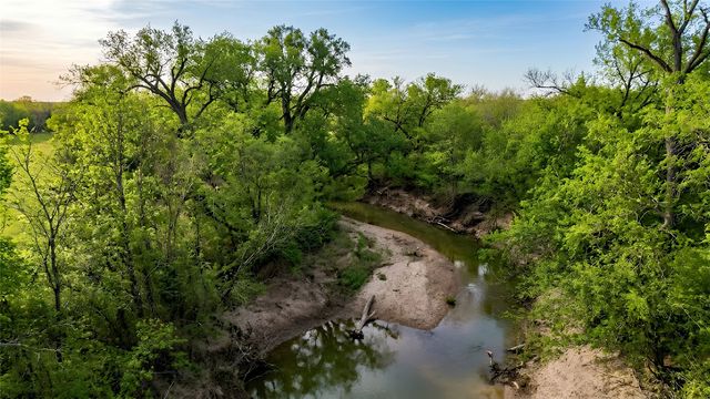 6634 Tim Donald Road, Justin, TX 76247