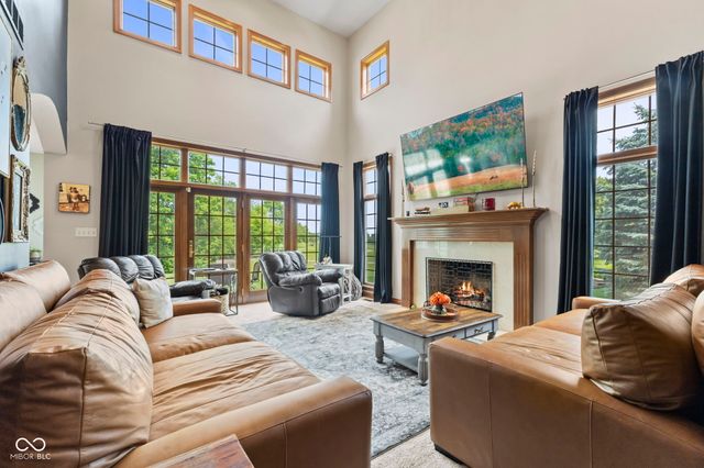 2418 Somerset Circle, Franklin, IN 46131