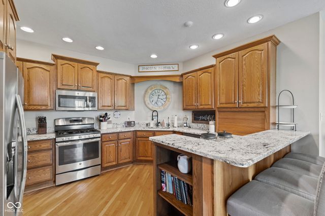 2418 Somerset Circle, Franklin, IN 46131