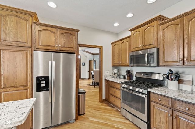 2418 Somerset Circle, Franklin, IN 46131
