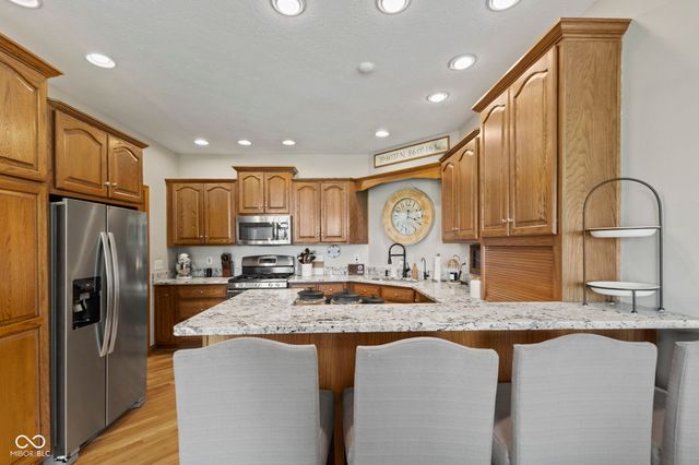 2418 Somerset Circle, Franklin, IN 46131