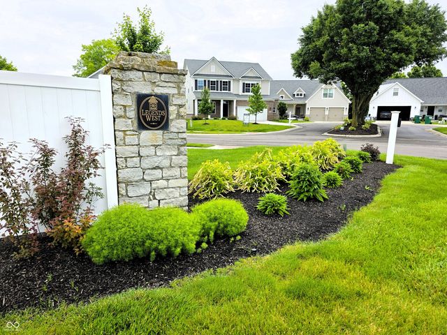 2418 Somerset Circle, Franklin, IN 46131