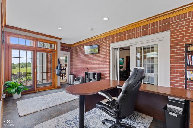 2418 Somerset Circle, Franklin, IN 46131