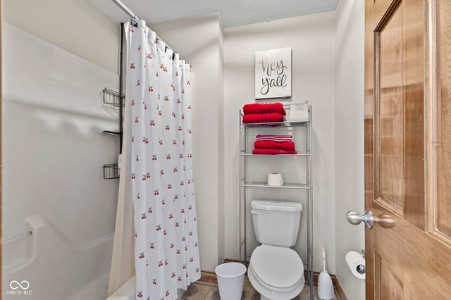 2418 Somerset Circle, Franklin, IN 46131