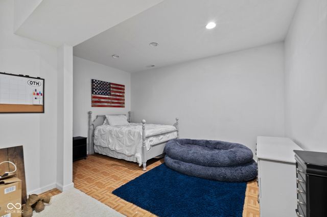 2418 Somerset Circle, Franklin, IN 46131