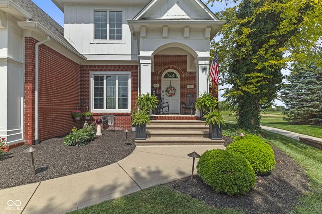 2418 Somerset Circle, Franklin, IN 46131