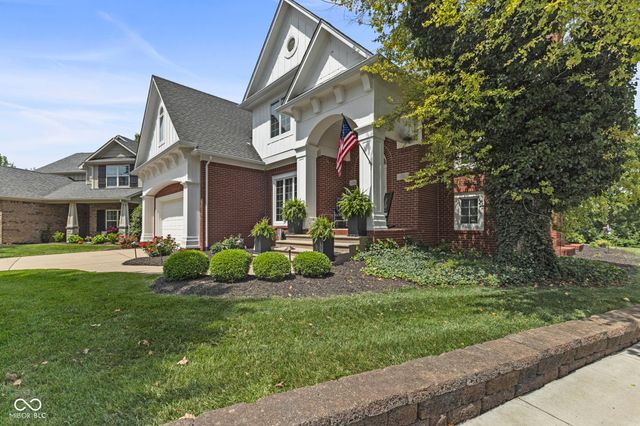 2418 Somerset Circle, Franklin, IN 46131